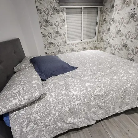 Confortable Cerca A La Estacion Del Ave Joaquin Sorolla Kwatera prywatna *